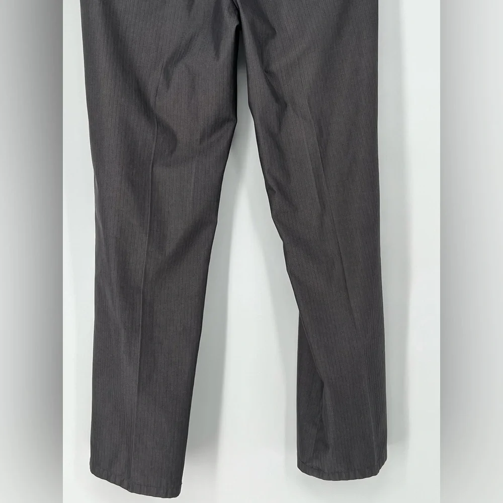 DOCKERS SIGNATURE KHAKI STRAIGHT FIT D/2 GREY PANTS‎ NWOT